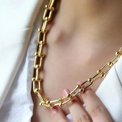 NICOLE™ | Collar Dorado