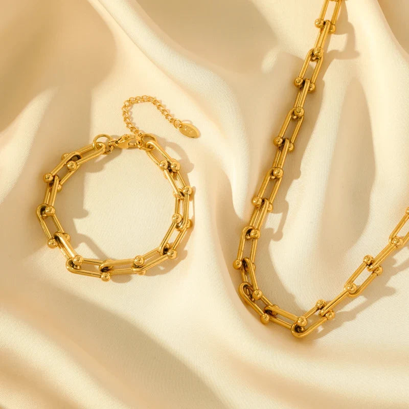 NICOLE™ | Collar Dorado