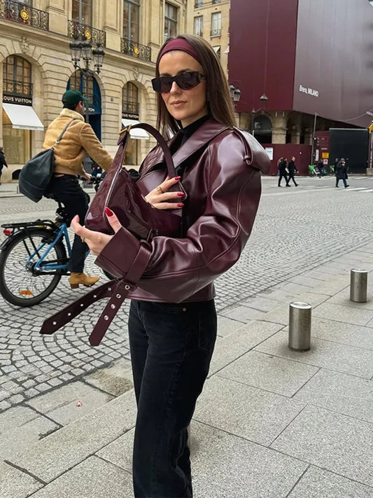 Inés - Hermosa chaqueta de cuero